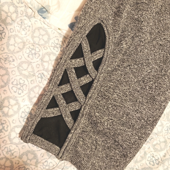 {Assets}🪢Embellished Leggings Duo, M/L NWOT - Picture 3 of 5